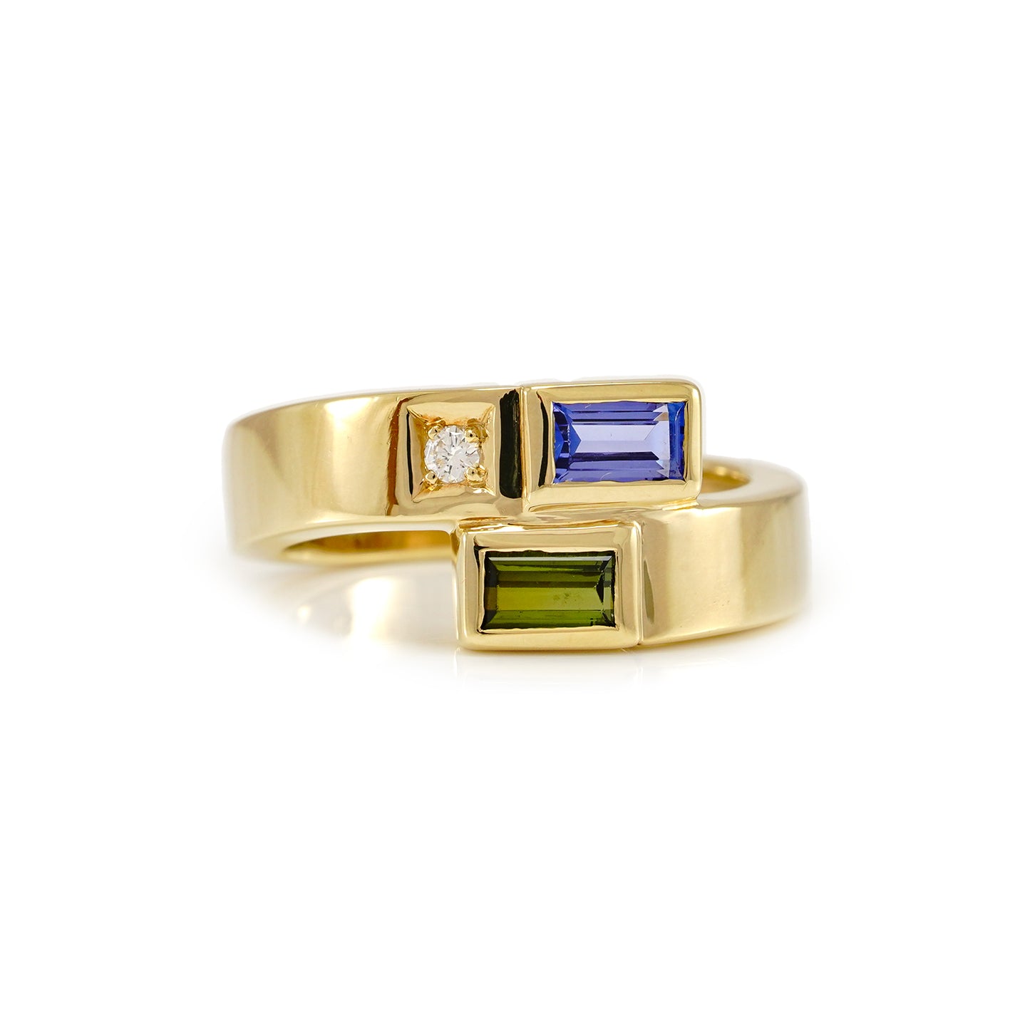 Goldring_585_Gold_Edelsteine_diamanten