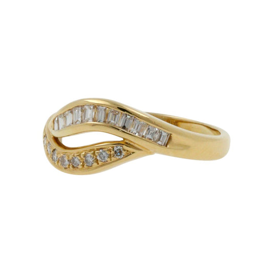 Yellow gold ring with baguette diamonds and round brilliant-cut diamonds 18K 750 gold women's ring