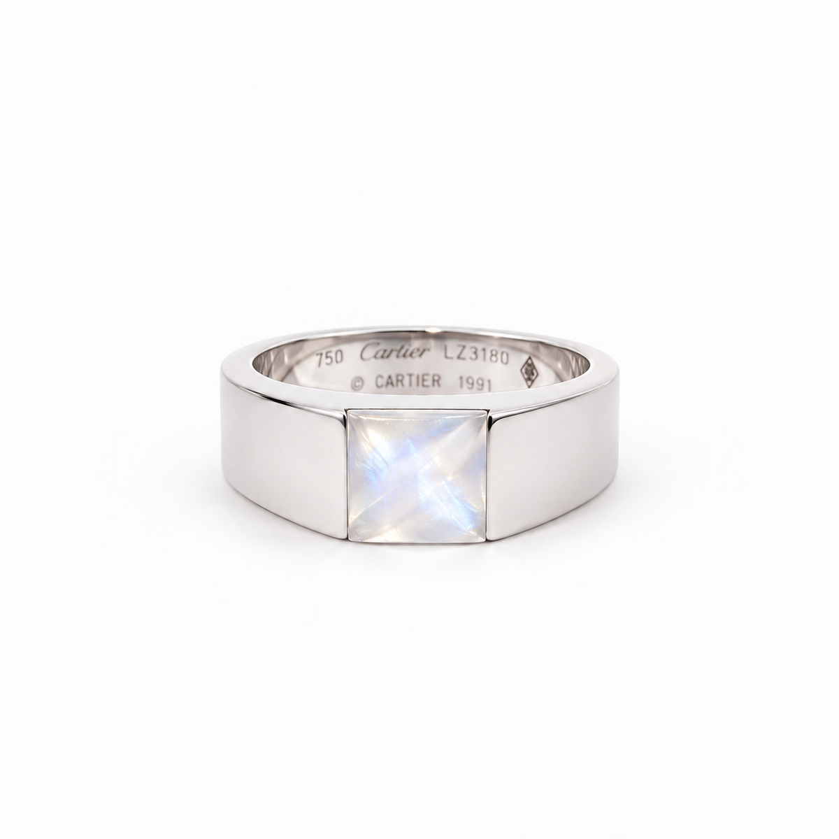 Cartier Tank Ring mit schimmerndem Mondstein in 18K Weißgold